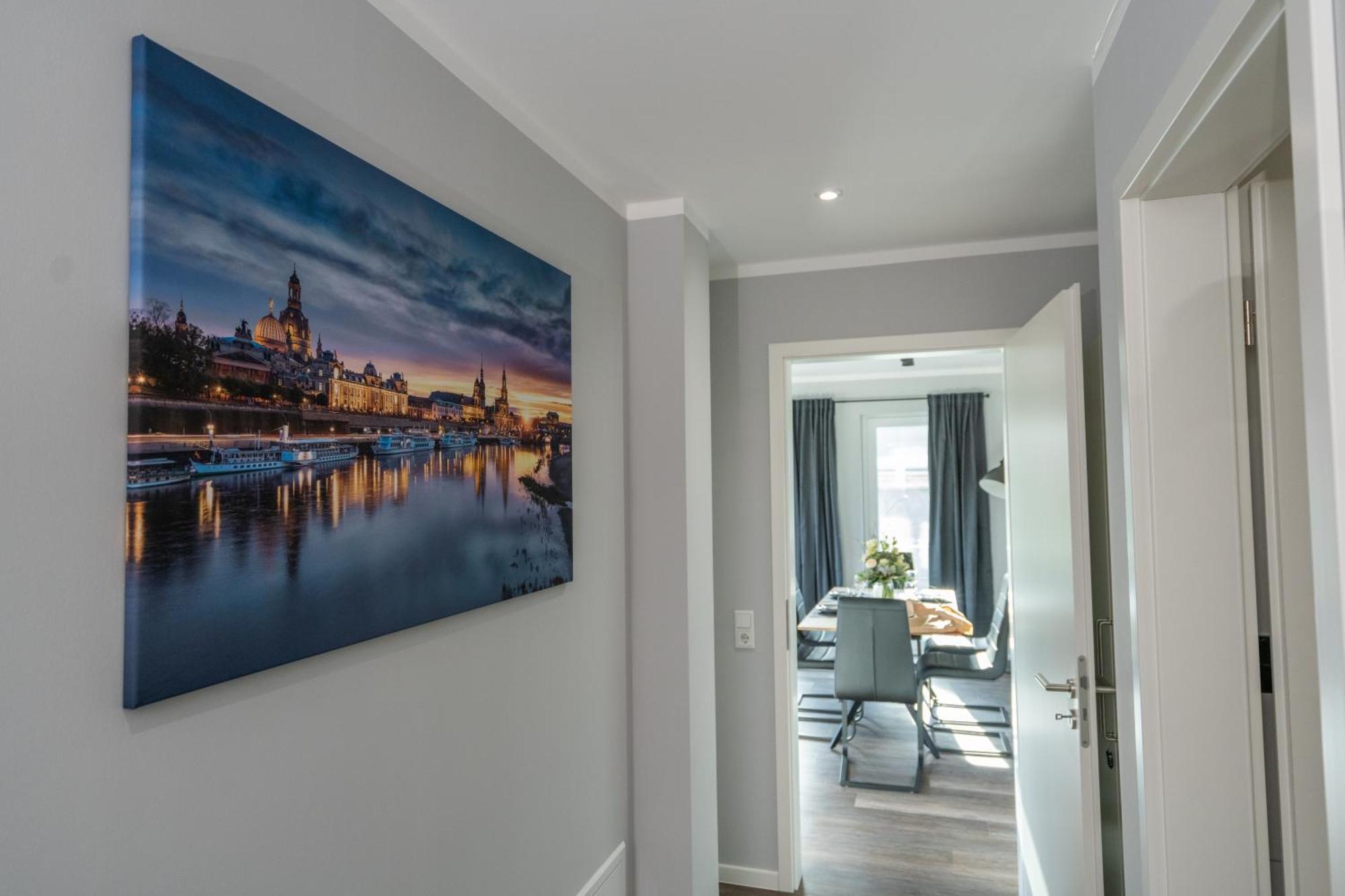 Cozy City Dream Apartment Mit Terrasse Und Parkplatz - 90M² เดรสเดน ภายนอก รูปภาพ